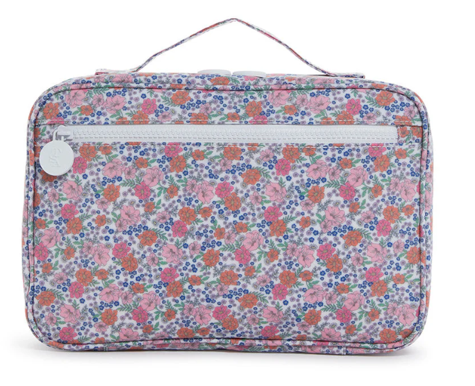 BUNDLE UP Hanging Toiletry Bag