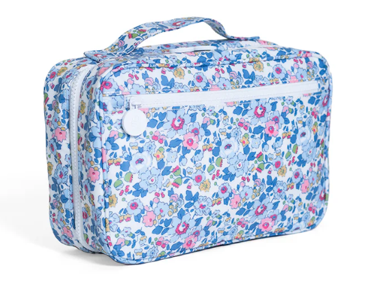 BUNDLE UP Hanging Toiletry Bag