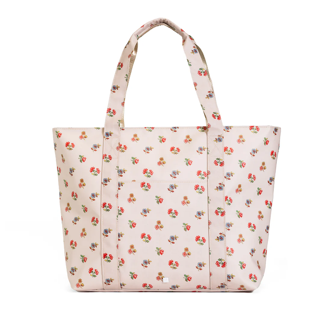 TRVL Jumbo Tote Bags